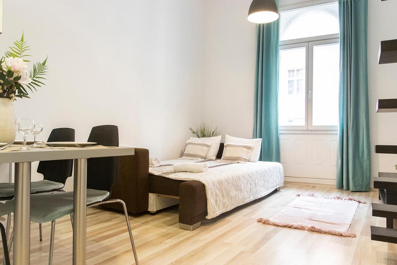 Real Apartments Semmelweis II Budapest Eksteriør bilde